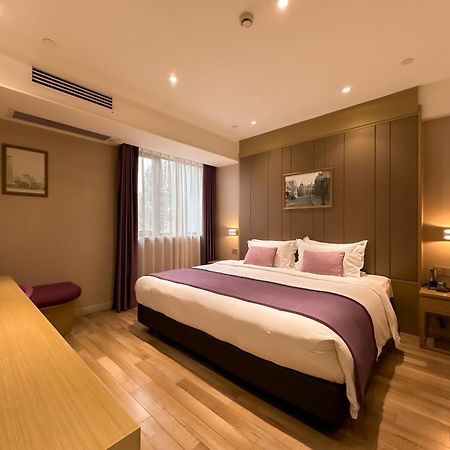Shanghai-Deco Hotel-Free Shuttle Bus To Pudong Airport And Disneyland Dış mekan fotoğraf