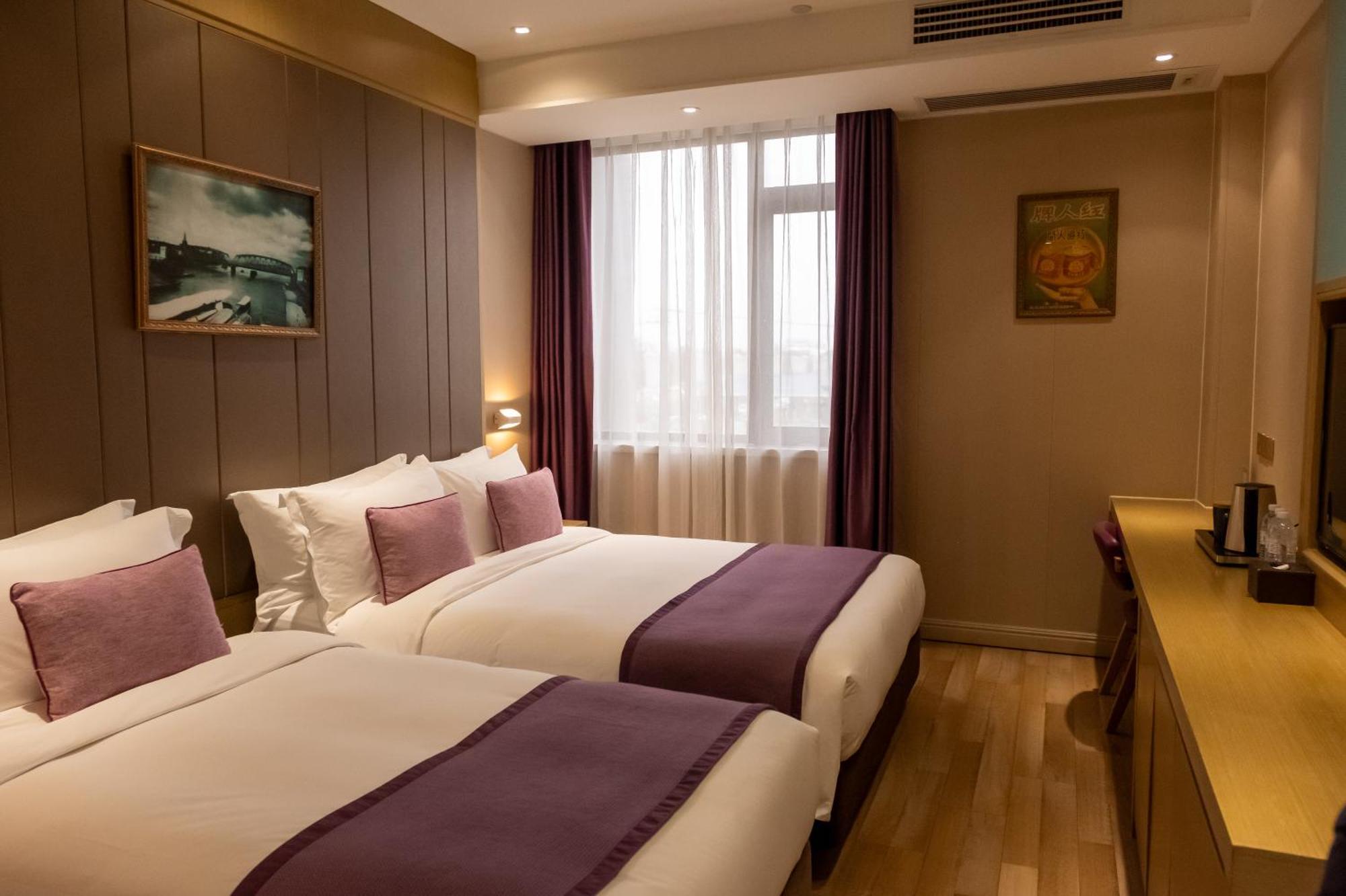 Shanghai-Deco Hotel-Free Shuttle Bus To Pudong Airport And Disneyland Dış mekan fotoğraf