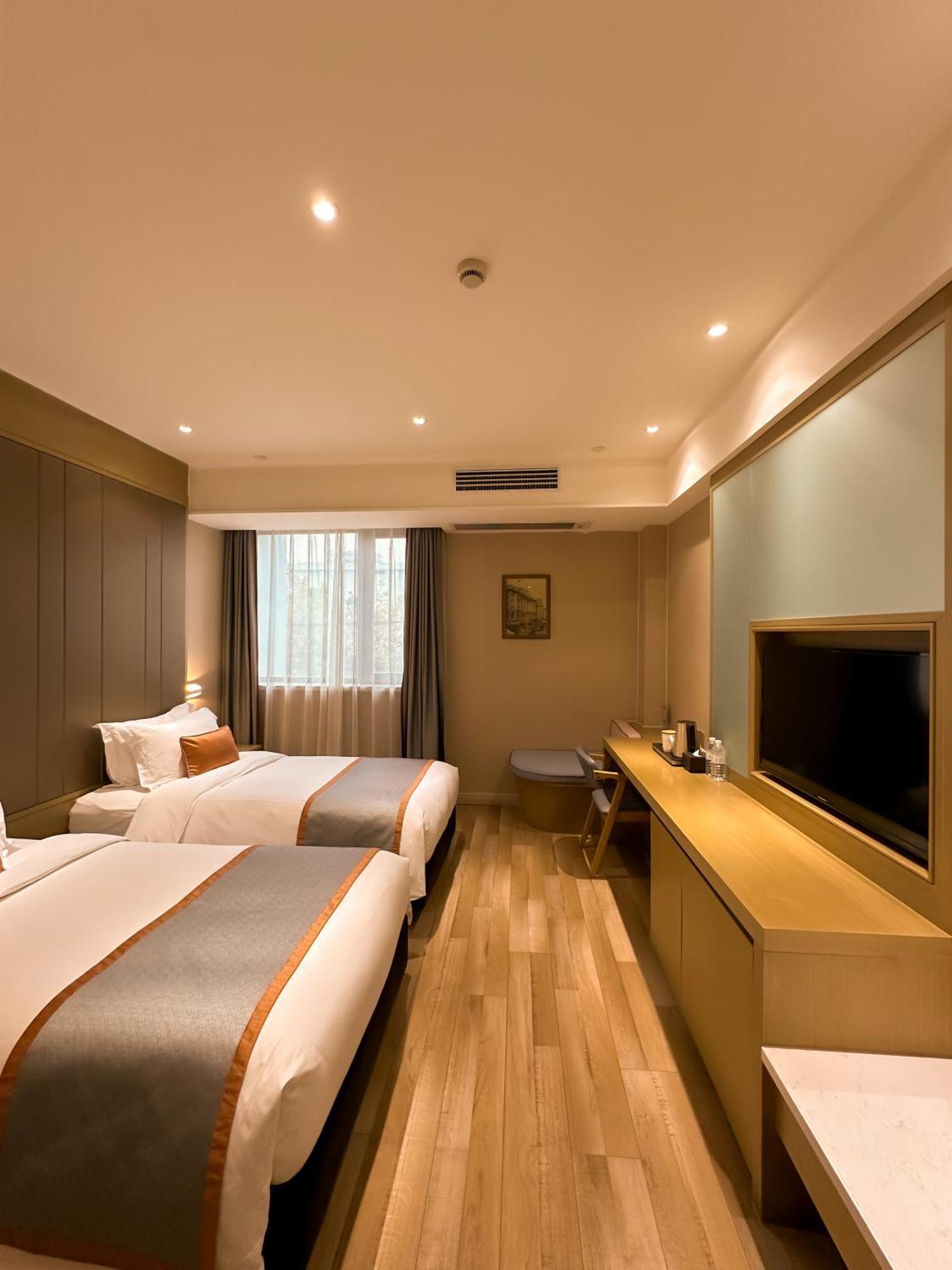 Shanghai-Deco Hotel-Free Shuttle Bus To Pudong Airport And Disneyland Dış mekan fotoğraf