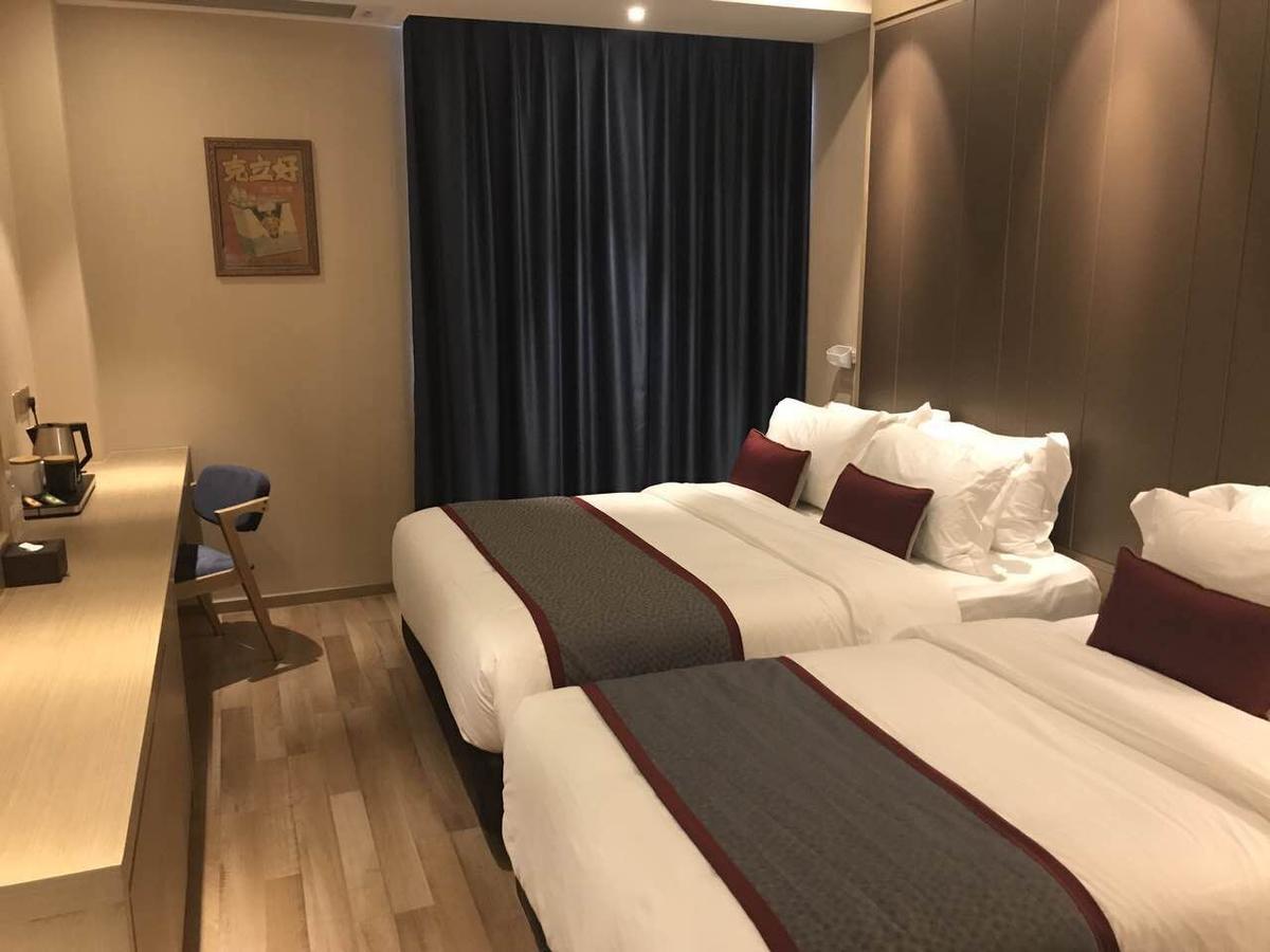 Shanghai-Deco Hotel-Free Shuttle Bus To Pudong Airport And Disneyland Dış mekan fotoğraf