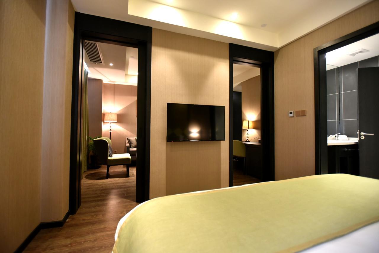 Shanghai-Deco Hotel-Free Shuttle Bus To Pudong Airport And Disneyland Dış mekan fotoğraf
