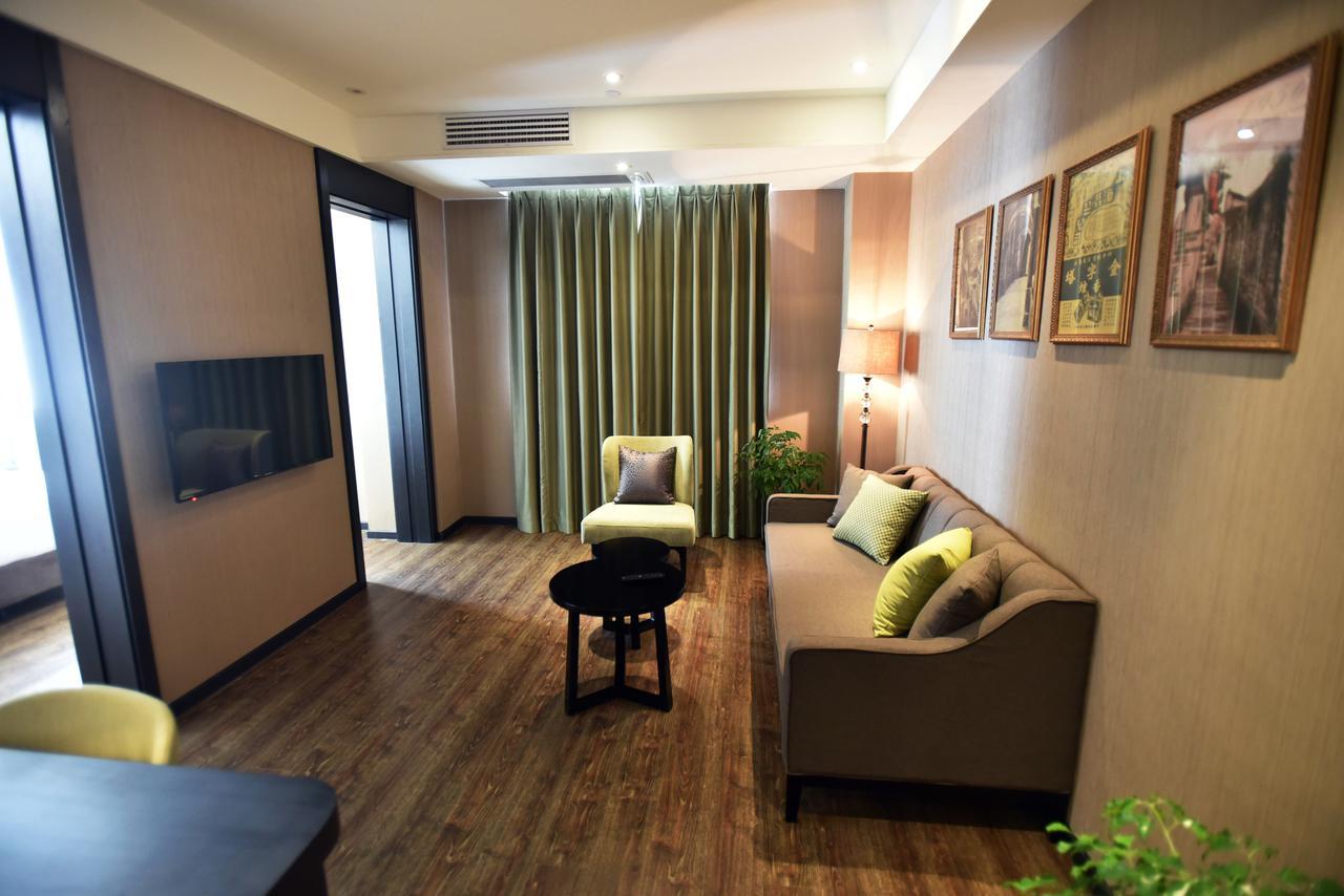 Shanghai-Deco Hotel-Free Shuttle Bus To Pudong Airport And Disneyland Dış mekan fotoğraf