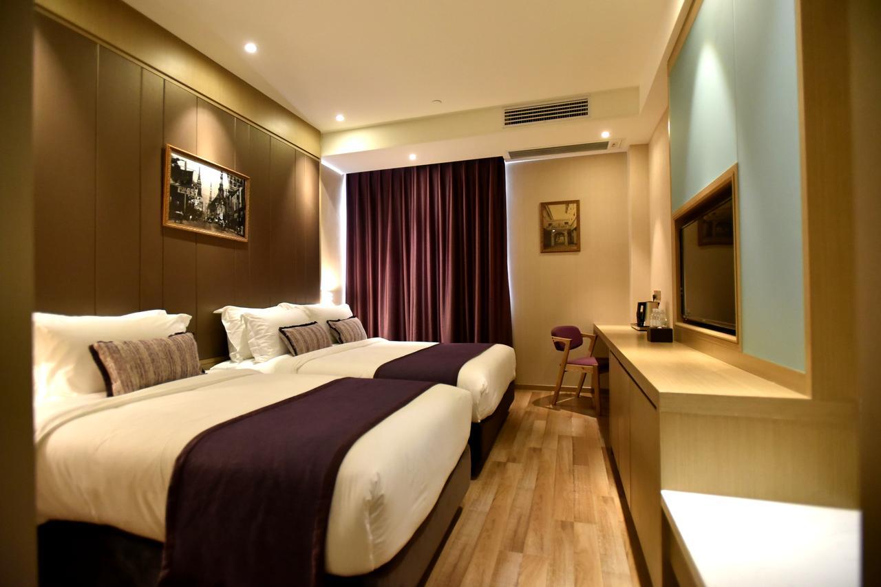 Shanghai-Deco Hotel-Free Shuttle Bus To Pudong Airport And Disneyland Dış mekan fotoğraf