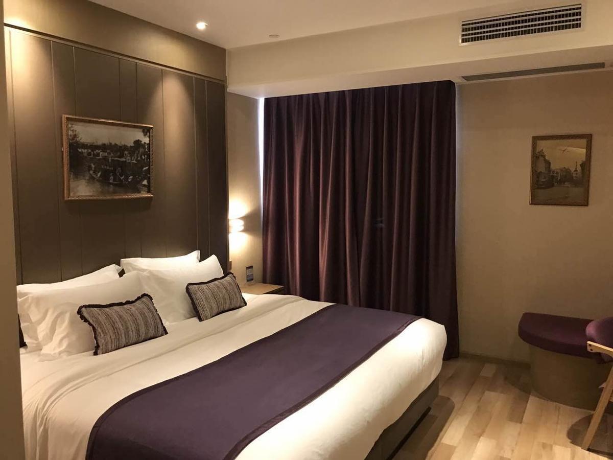 Shanghai-Deco Hotel-Free Shuttle Bus To Pudong Airport And Disneyland Dış mekan fotoğraf