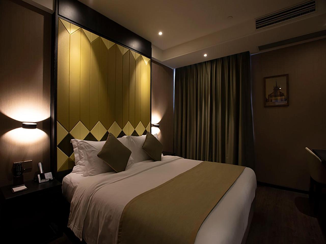 Shanghai-Deco Hotel-Free Shuttle Bus To Pudong Airport And Disneyland Dış mekan fotoğraf